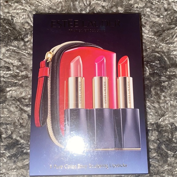 Estée Lauder lipstick trio set